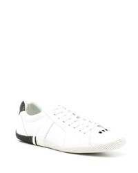 Baskets basses en cuir blanches et noires OSKLEN