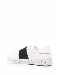 Baskets basses en cuir blanches et noires Valentino Garavani