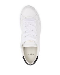 Baskets basses en cuir blanches et noires Givenchy