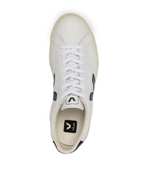 Baskets basses en cuir blanches et noires Veja