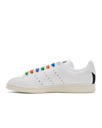 Baskets basses en cuir blanches et noires Stella McCartney