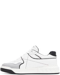 Baskets basses en cuir blanches et noires Valentino Garavani