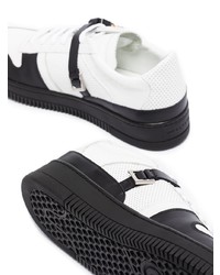 Baskets basses en cuir blanches et noires 1017 Alyx 9Sm