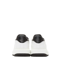 Baskets basses en cuir blanches et noires Paul Smith