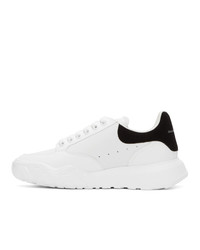 Baskets basses en cuir blanches et noires Alexander McQueen