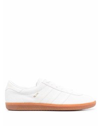 Baskets basses en cuir blanches adidas