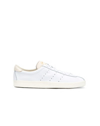 Baskets basses en cuir blanches adidas