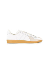 Baskets basses en cuir blanches adidas