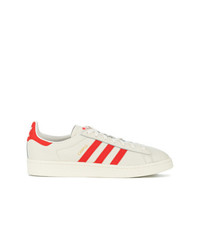 Baskets basses en cuir blanches adidas