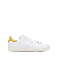 Baskets basses en cuir blanches adidas