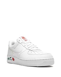 Baskets basses en cuir blanches Nike