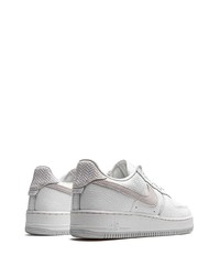 Baskets basses en cuir blanches Nike