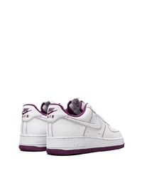 Baskets basses en cuir blanches Nike