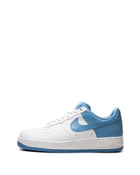 Baskets basses en cuir blanches Nike