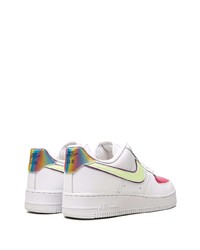 Baskets basses en cuir blanches Nike