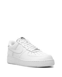 Baskets basses en cuir blanches Nike