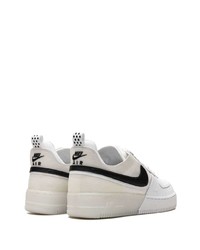 Baskets basses en cuir blanches Nike