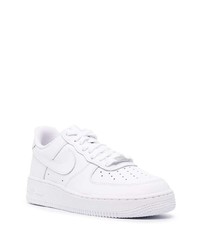 Baskets basses en cuir blanches Nike