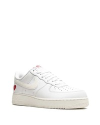 Baskets basses en cuir blanches Nike