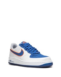 Baskets basses en cuir blanches Nike