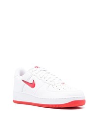 Baskets basses en cuir blanches Nike