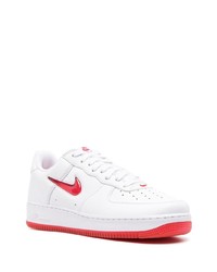 Baskets basses en cuir blanches Nike