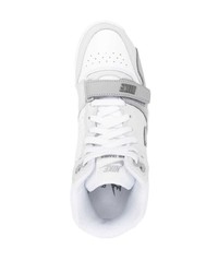 Baskets basses en cuir blanches Nike