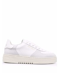 Baskets basses en cuir blanches Axel Arigato