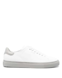 Baskets basses en cuir blanches Axel Arigato