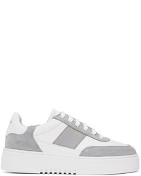 Baskets basses en cuir blanches Axel Arigato