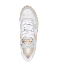 Baskets basses en cuir blanches Diadora