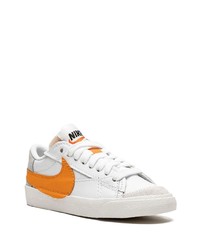 Baskets basses en cuir blanches Nike