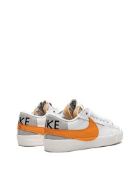 Baskets basses en cuir blanches Nike