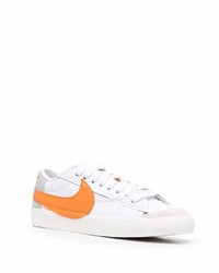 Baskets basses en cuir blanches Nike