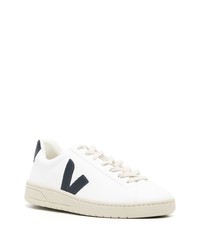 Baskets basses en cuir blanches Veja