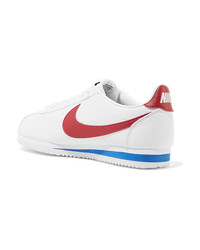 Baskets basses en cuir blanches Nike