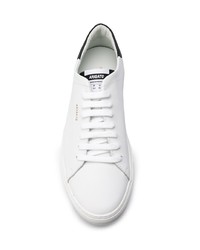 Baskets basses en cuir blanches Axel Arigato