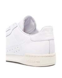 Baskets basses en cuir blanches adidas