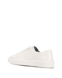 Baskets basses en cuir blanches Camper