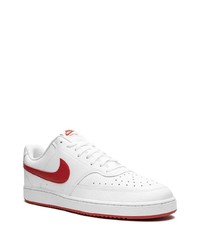 Baskets basses en cuir blanches Nike