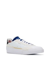 Baskets basses en cuir blanches Nike