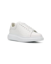 Baskets basses en cuir blanches Alexander McQueen