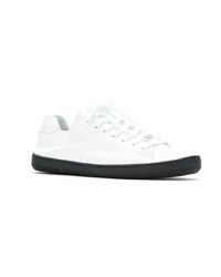 Baskets basses en cuir blanches OSKLEN