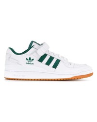 Baskets basses en cuir blanches adidas