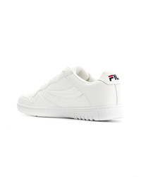 Baskets basses en cuir blanches Fila