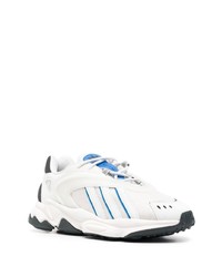 Baskets basses en cuir blanches adidas