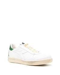 Baskets basses en cuir blanches Diadora