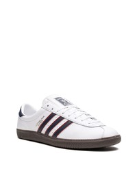 Baskets basses en cuir blanches adidas