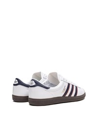 Baskets basses en cuir blanches adidas