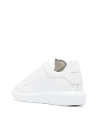 Baskets basses en cuir blanches Alexander McQueen